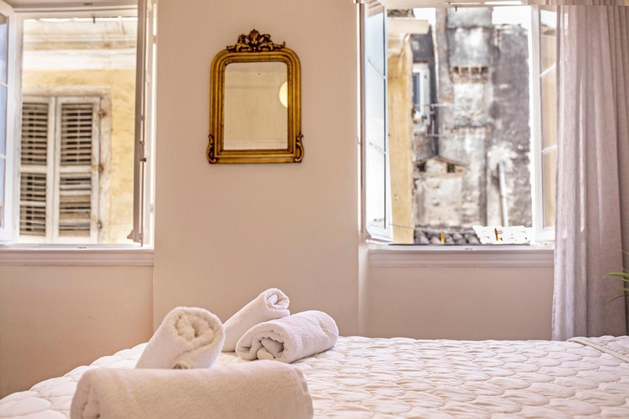 Downtown Apt At Filellinon Corfu  Zewnętrze zdjęcie